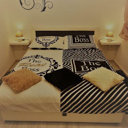 Sweet Dreams Apartment Varaždin Esterno foto